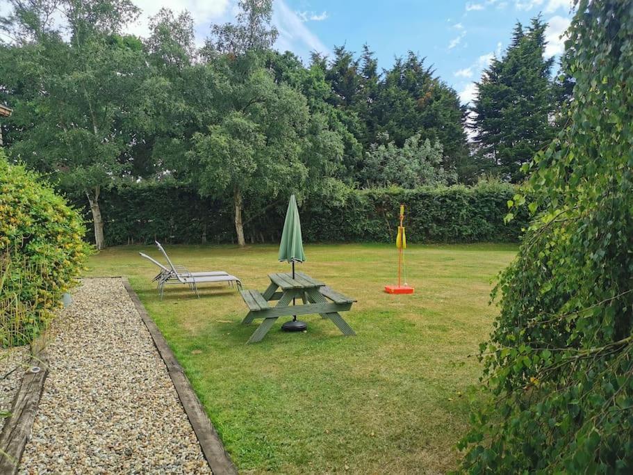 The Squirrels- Alresford, Essex Apartman Kültér fotó